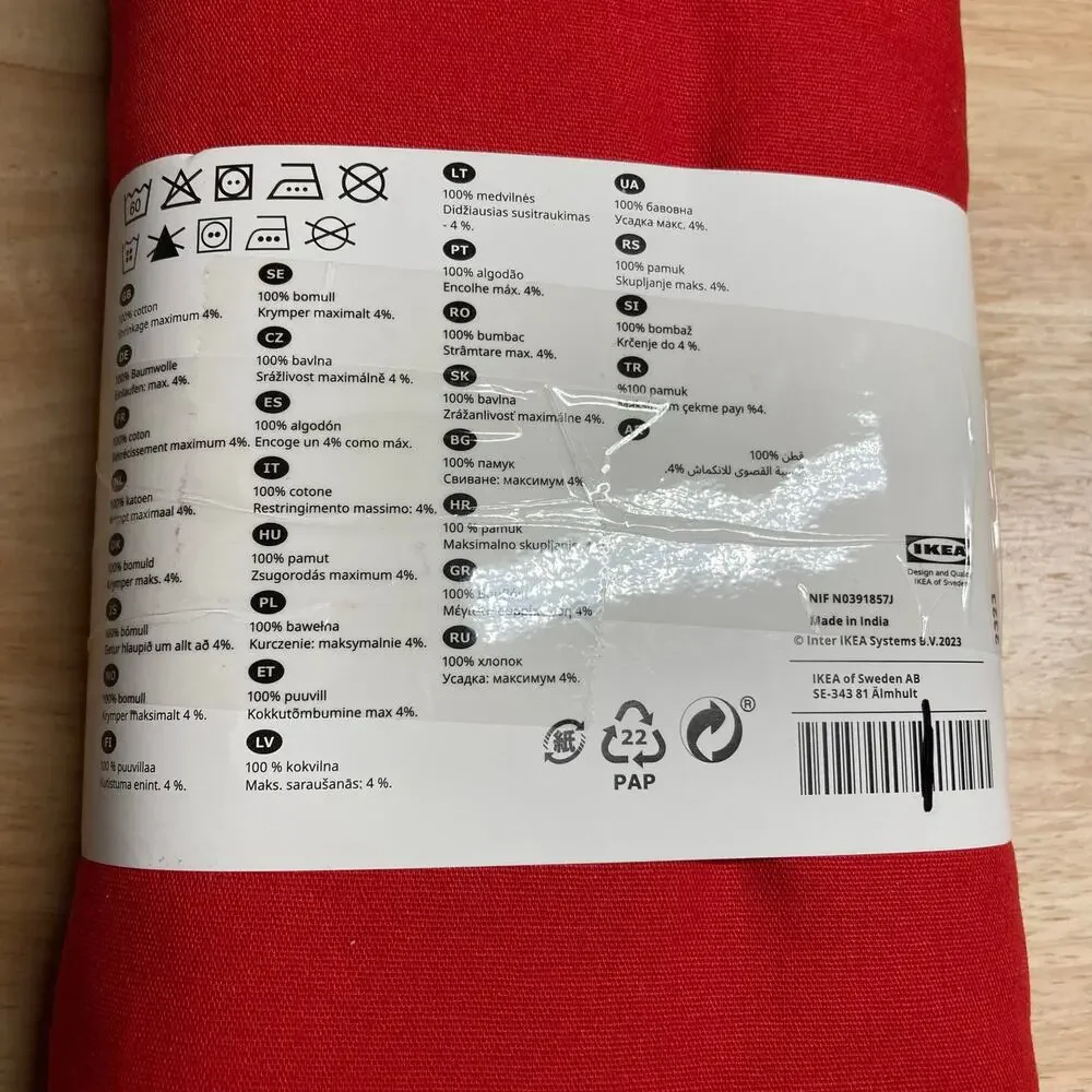 IKEA Vinterfint Solid Red Rectangle Tablecloth 100% cotton 57x94 inches